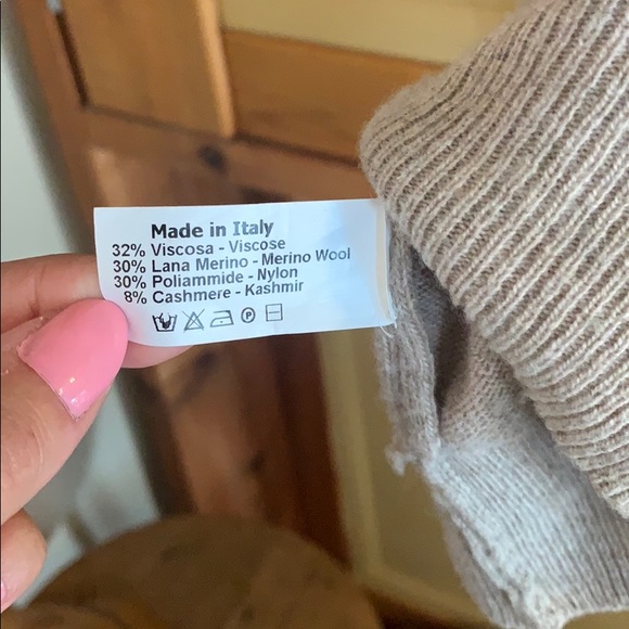 Cashmere Blend Long Sleeve Half Zipper Sweater - Picture 5 of 5